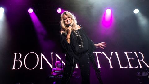La cantante Bonnie Tyler durante un concierto en Santander en el 2021
