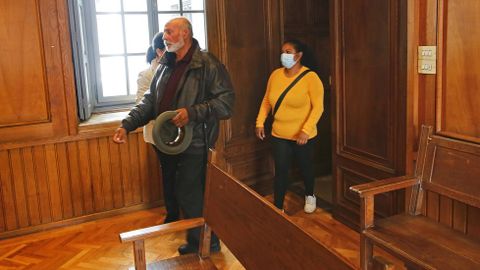 Juicio, en la Audiencia de Pontevedra, contra cuatro clanes de la droga de o Vao