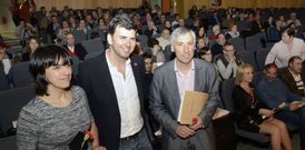 Casares mostr� aplomo en el mitin del PSOE, y con un tono tranquilo, arranc� aplausos varias veces.