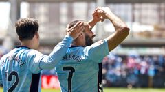 Borja Iglesias, celebrando su gol el domingo en Bala�dos, que sentenciaba ante el Elche.