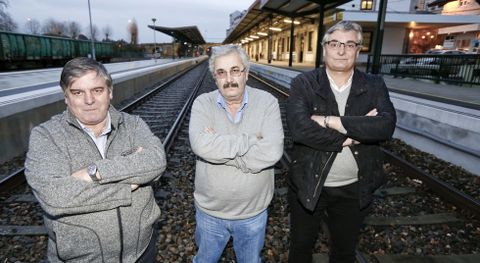 Vzquez, Carballo y Real, las caras ms conocidas del movimiento que reivindica el ferrocarril. 