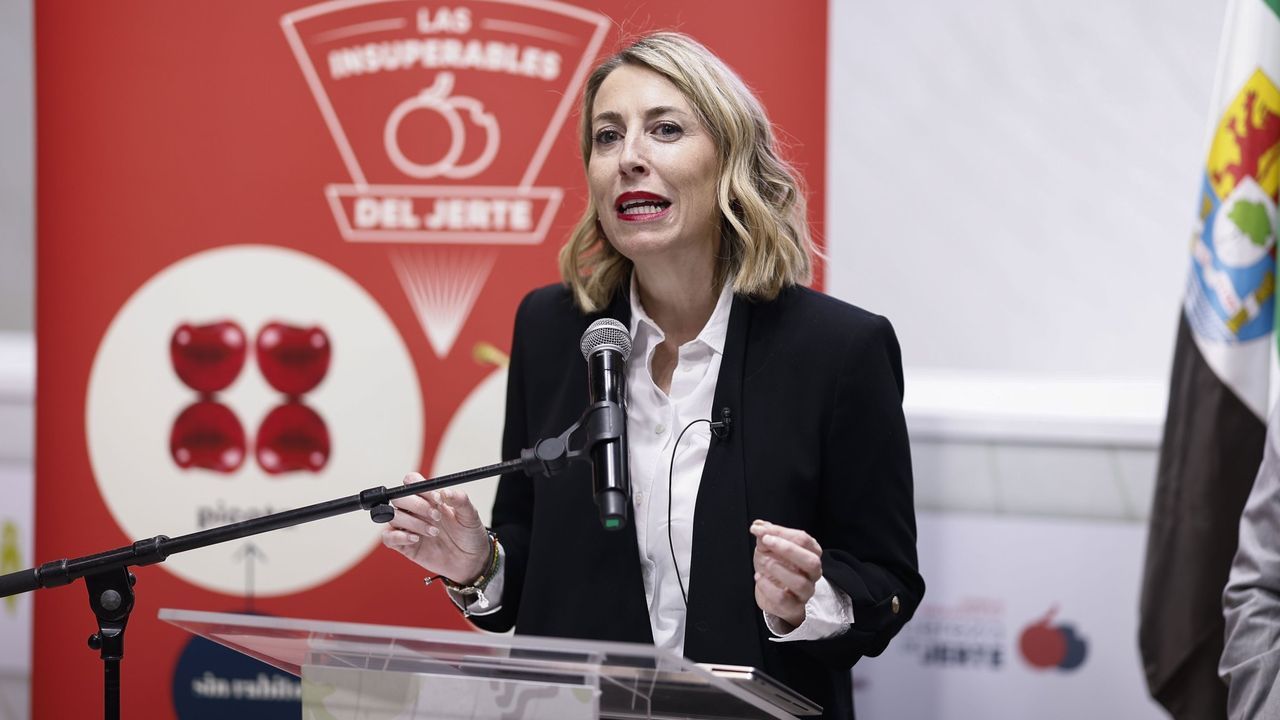 El PP y Vox cierran un primer pacto de gobierno en Extremadura