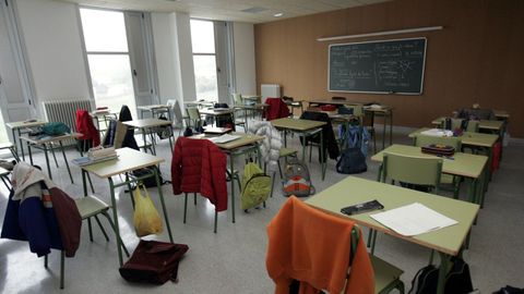 Aula del Instituto de Pedrouzos, en Bri�n,� d�as despu�s de su inauguraci�n, en enero del 2008