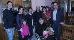 Salgueiro y Abad visitaron a Constantina, de 99 a�os.