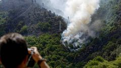 Lucha contra el fuego en la Ribeira Sacra