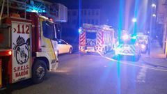 Los Bomberos de Nar�n intervinieron en un fuego en Santa Ic�a