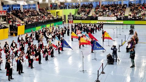 Lucieron las banderas de Vigo, Galicia, Espa�a y Europa