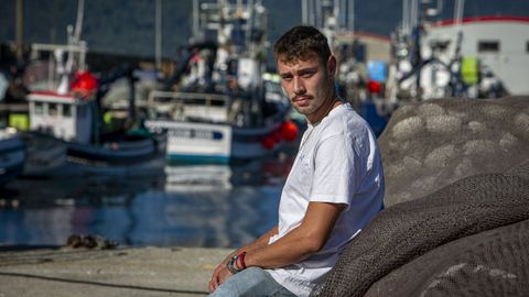 Aaron Peula Velarde, patr&oacute;n de pesca de Portos&iacute;n y mariscador en Noia