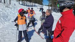 Luis Menor charlando con participantes en la edicin anterior