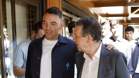 Iago Aspas y Abel Caballero, durante una recepci�n institucional en el Concello de Vigo al final de temporada.