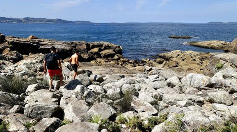 La ra de Pontevedra, al otro lado de la isla de O Santo