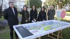 De izquierda a derecha, Andr�s Pi��n, Ana Ares, Chus Movilla, Eva Mart�nez y Jos� Antonio Becerra