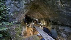 Diez años siguiendo el rastro de los hombres de Neandertal en Cova Eirós