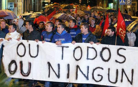 La primera manifestaci�n fue una de las m�s numerosas de los �ltimos tiempos en Vilagarc�a. 