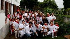 Un grupo de coru�eses celebr� el fin de semana el San Ferm�n en Oleiros