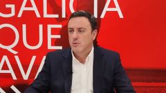 Valent�n Gonz�lez Formoso, en la presentaci�n del documento propuesto por el PSdeG