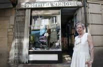 Carmen Fern�ndez es la tercera generaci�n que se encarga de la paqueter�a Renol. 