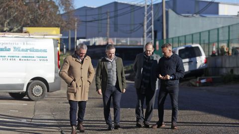 Empresarios del pol&iacute;gono en una foto de archivo