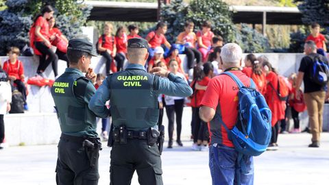 Efectivos de la Guardia Civil colaboraron con los organizadores de la caminata