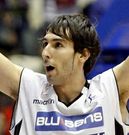 El alero Alberto Corbacho.