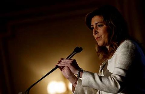 Susana D�az reclama agilidad a la Justicia para combatir la corrupci�n y que se la dote de m�s medios para ello.
