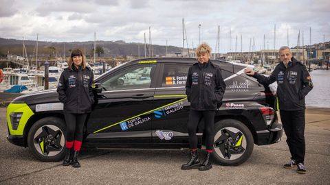 De izquierda a derecha, Shirley, Carmelina y Cubi, una familia con pura pasi�n por el motor.