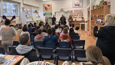 Iniciativa Sementa Vida, Sementa Futuro, de la empresa Garc�a S�nchez en un centro educativo de Boiro