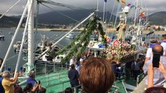 La imagen de la Virgen del Carmen, a bordo del barco Pedri�ablanca, en la procesi�n mar�tima de 2019, la �ltima que se ha podido celebrar