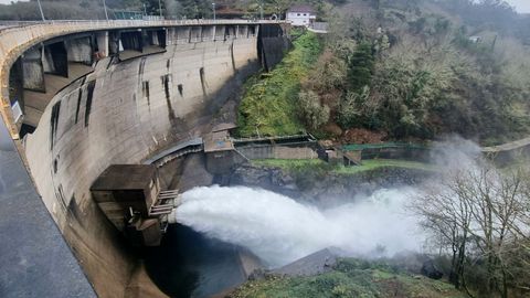 La presa de Eiras lleva 30 a�os acumulando sedimentos.