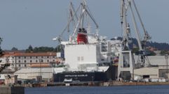El buque gasero Castillo de Caldelas, en el dique n�mero tres de Navantia Ferrol