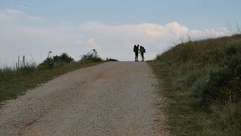 Pareja de peregrinos, cerca de Len