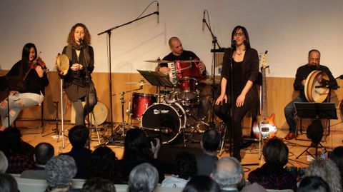 Milesios tocar� en la R�a do Teatro