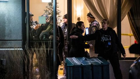 La polic�a, en el edificio donde se produjo el tiroteo