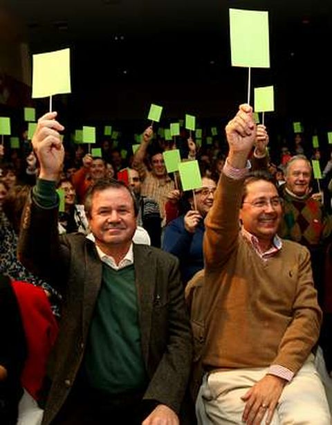 El presidente de Emgrobes y el alcalde se divirtieron de lo lindo.