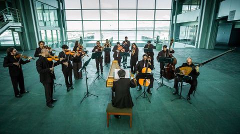 La Orquestra Barroca Vigo 430 act�a en el Fuxan os Ventos el d�a 30