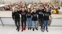 La organizaci�n de la Festa do Polbo, ayer, en el pabell�n 