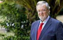 Castillo, <span lang= gl >onte, na Facultade de Medicina, destaca que o libro �� m�is de historia de persoas</span>�. 