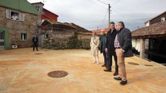 Visita gobierno local de Vilagarc�a a las obras de saneamiento de Trabanca Sardi�eira�acometidas en el 2024.