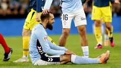 Borja Iglesias pudo ser objeto de penalti en el Celta-Espanyol, pero hab�a fuera de juego previo.