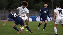 Imagen del partido de la primera vuelta entre el Noia y el Silva disputado en el Julio Mato Matito.