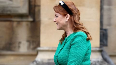 Sarah Ferguson llega al servicio religioso