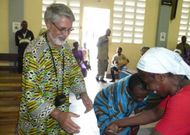 Manuel Carreira dedic� muchos a�os a la docencia y ahora prepara a los catequistas de la selva. 