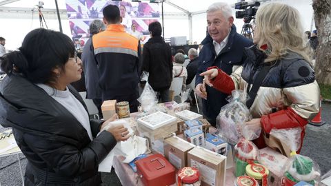 A Feira do Mel da Montaa celbrase na parroquia de Viveir, en Muras.