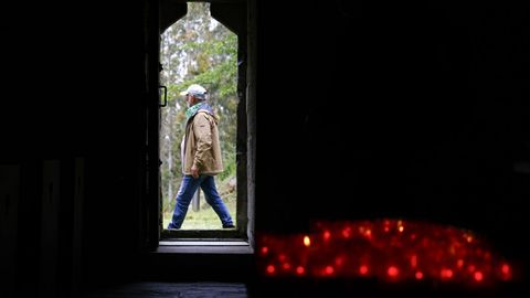 Romer�a de San Miguel de Breamo, junto a la capilla