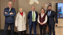 Representantes de Caixabank en Carballo y Vieiro