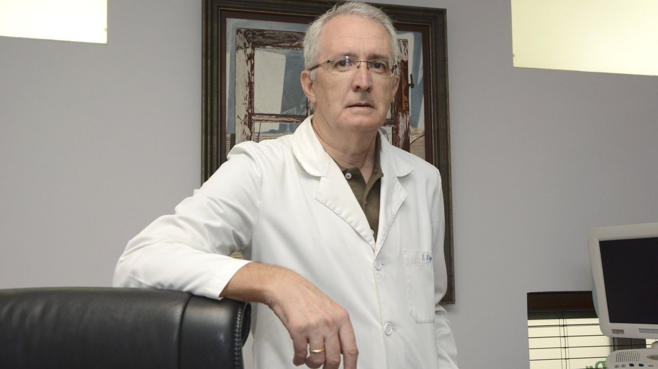 El presidente del Colegio Médico de Pontevedra: «Nadie con sentido común quiere más facultades de Medicina en Galicia»