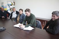 Rom�n Santalla presidi� ayer la reuni�n celebrada en Lal�n que se cerr� con una comida. 