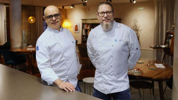 Los dos socios del restaurante Eclectic de A Coru�a, Sergio Musso y Paco Chic�n.