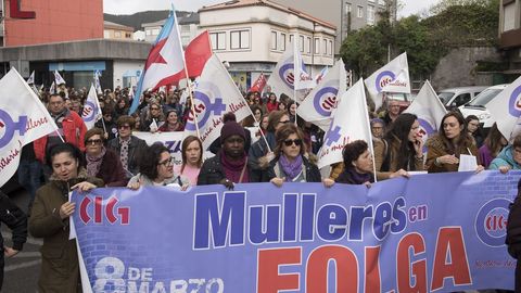 Concentraci�n en Cee de la plataforma �8M Costa da Morte�