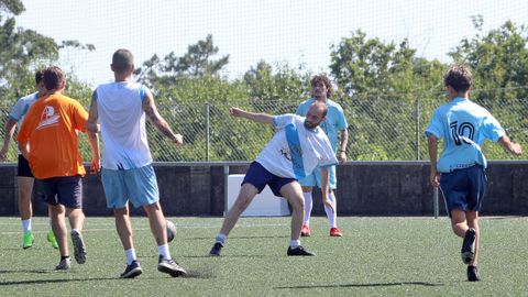 Torneo Solidario Interparroquial en beneficio de ASANOG en el campo de futbol de Vista Alegre